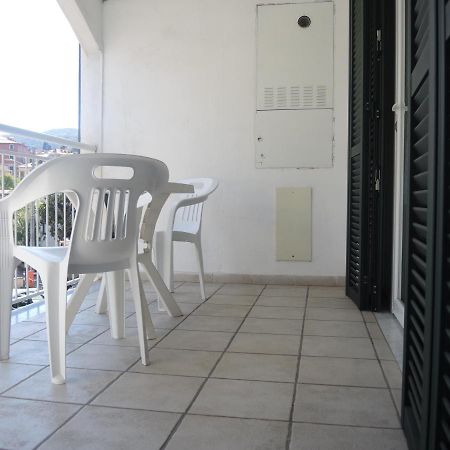 Gli Archi Nel Golfo Appartement San Terenzo Buitenkant foto