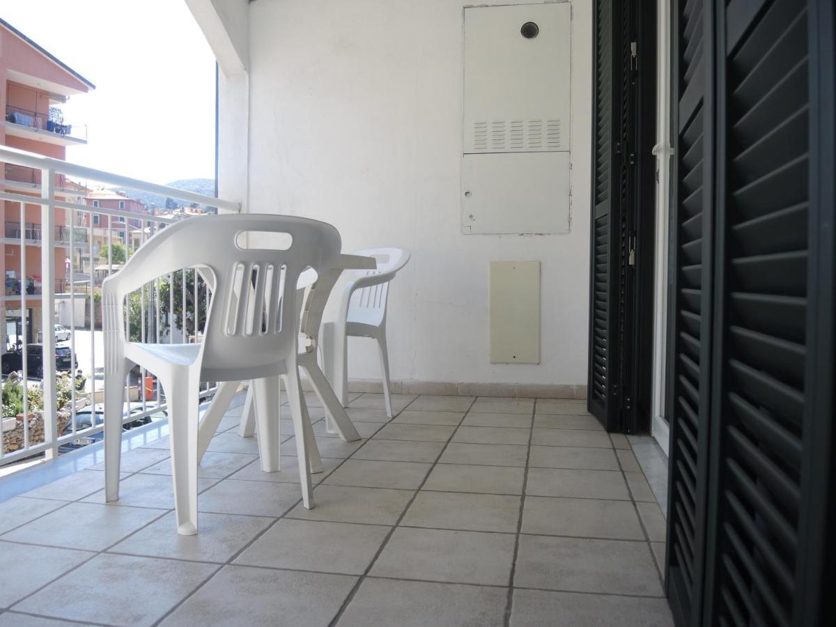 Gli Archi Nel Golfo Appartement San Terenzo Buitenkant foto
